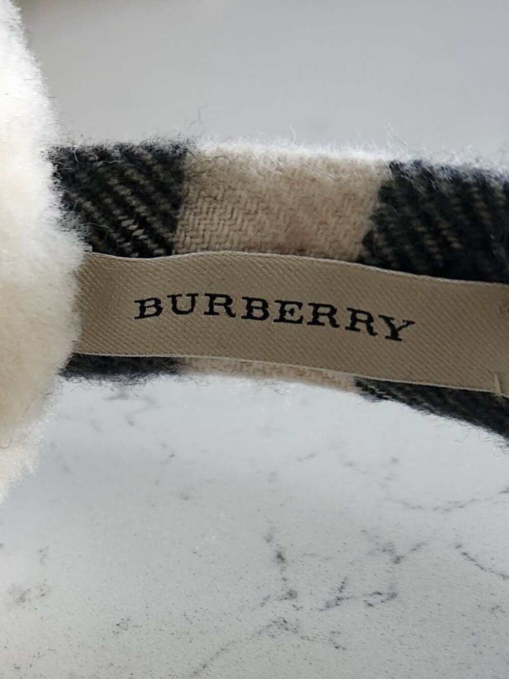 BURBERRY Nova Check Cashmere and Shearling Ear Muffs, Authentic - Picture 5 of 8